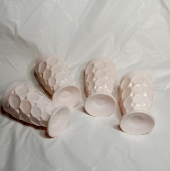 Set of 4 Jeannette Glass Shell Pink Milk Glass Juice Glasses 6oz - Picture 7 of 7